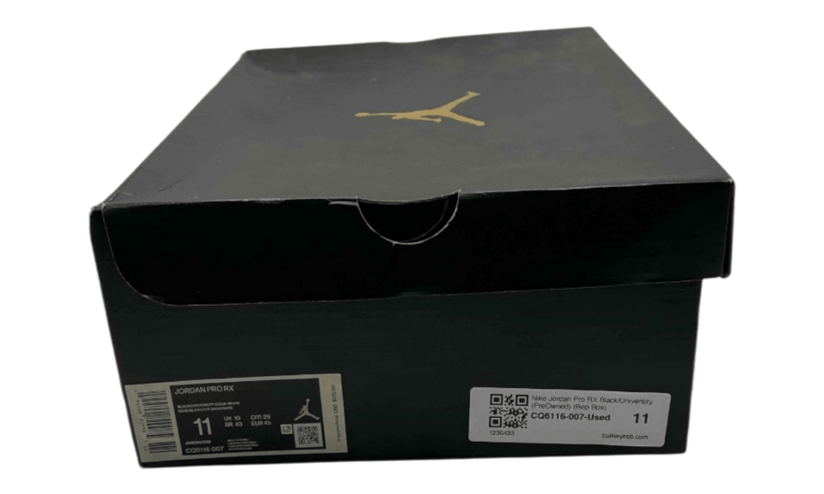 Premium Black Fashion Essential