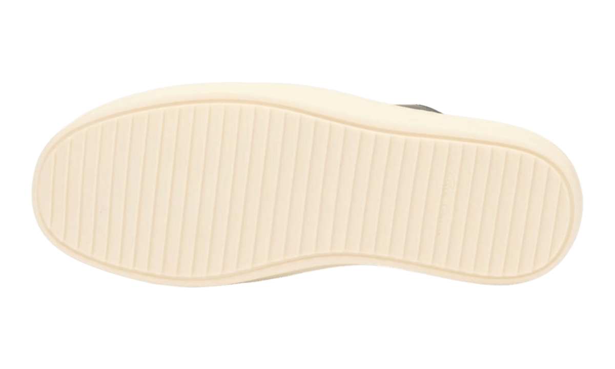 Premium Black Low-Top Fashion Essential