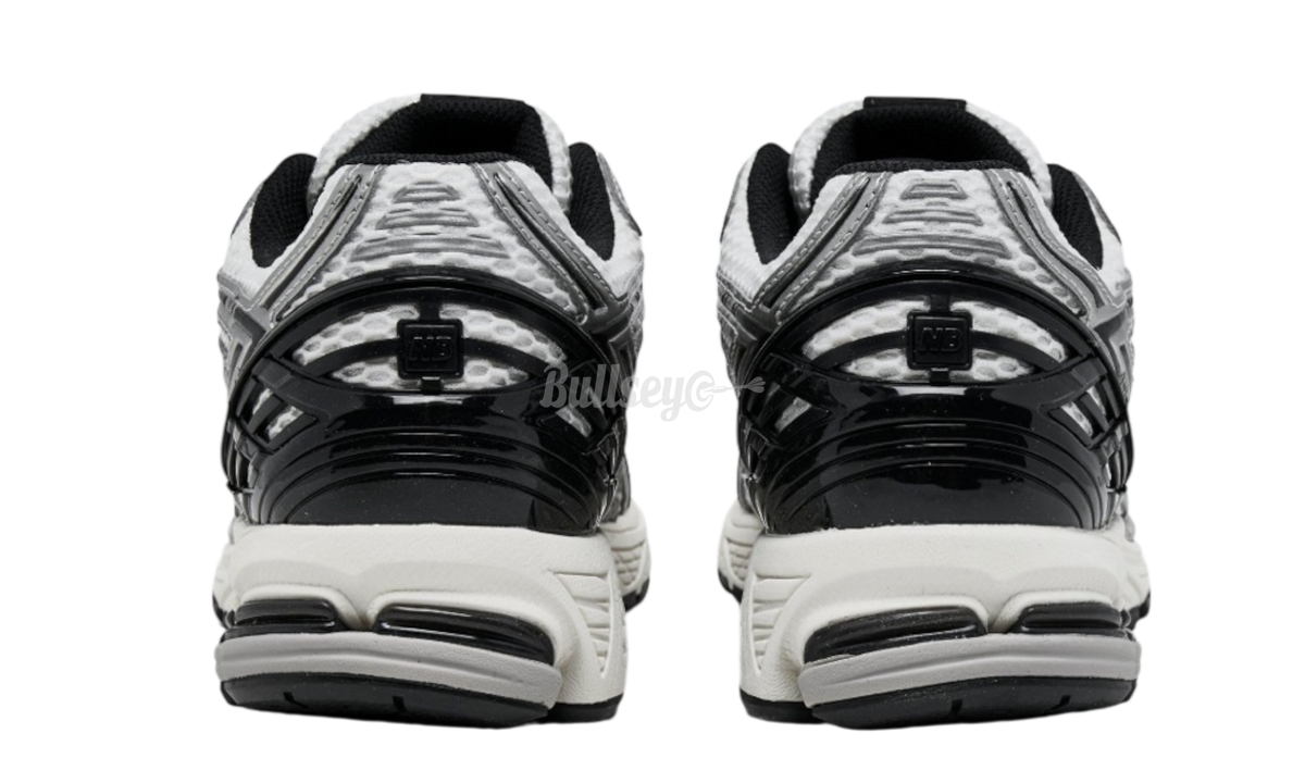 Premium Black Silver Fashion Essential