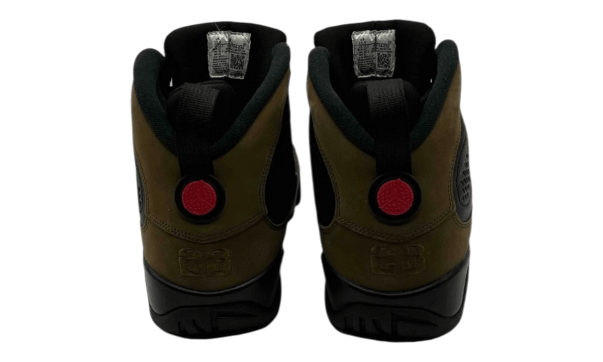 Premium Olive Retro Fashion Essential