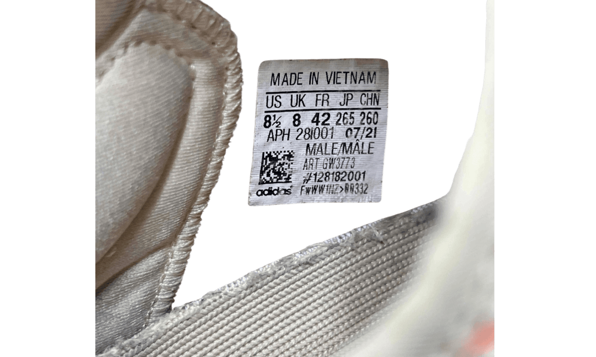 Premium Fashion Essential