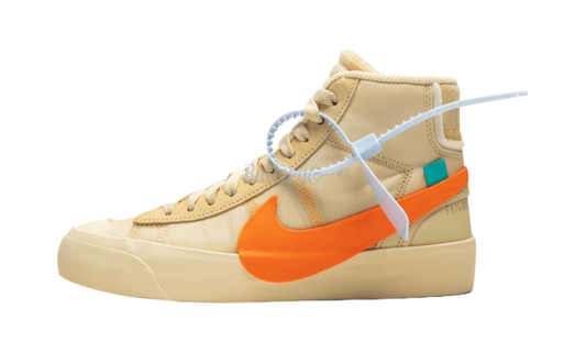 Premium White Low-Top Fashion Essential