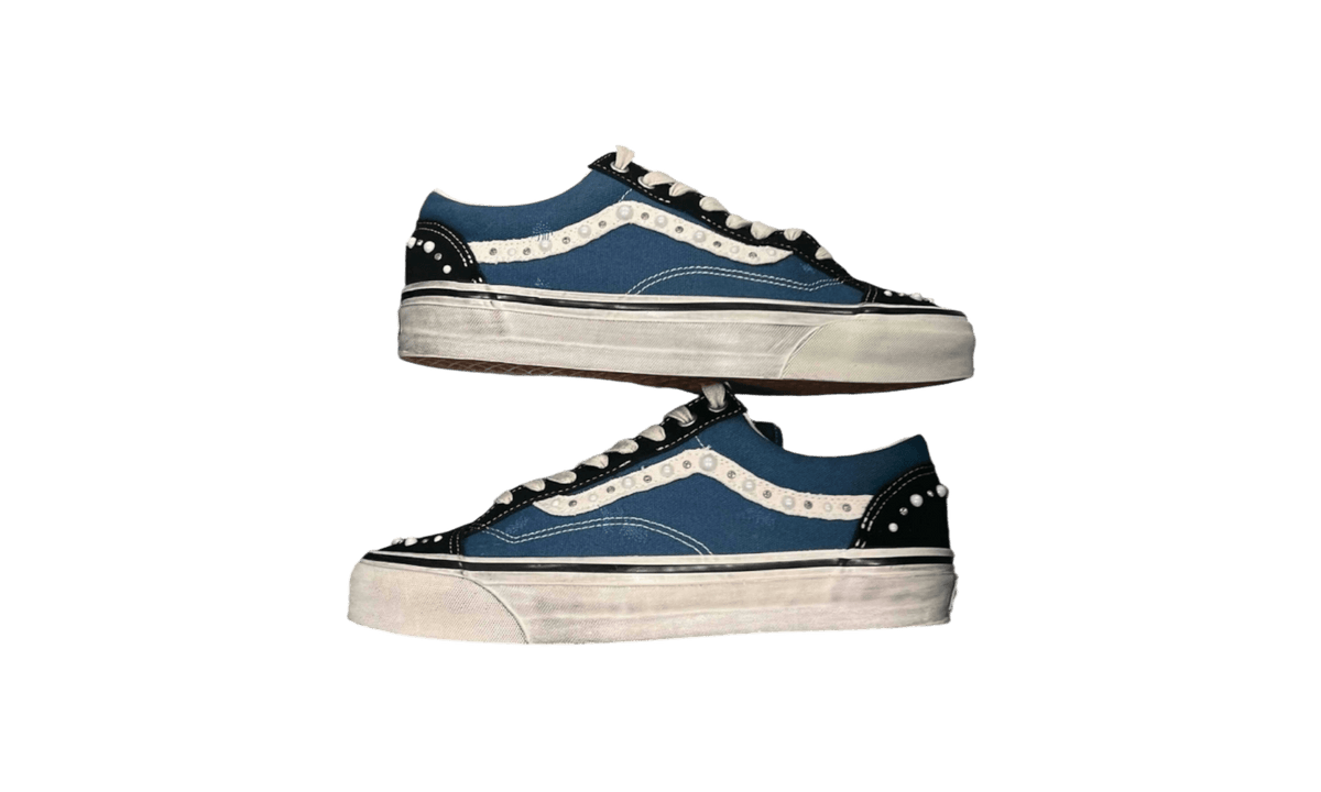 Premium Blue Navy Fashion Essential
