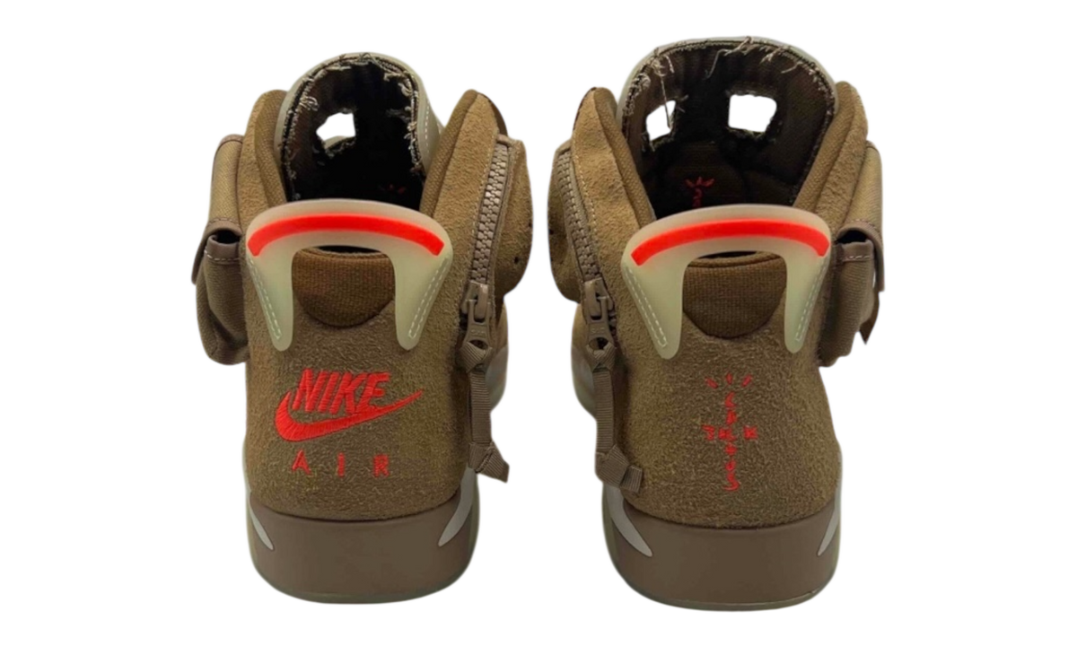Premium Khaki Retro Fashion Essential