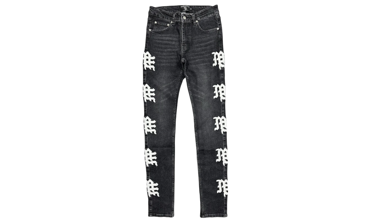 Premium Black Fashion Essential