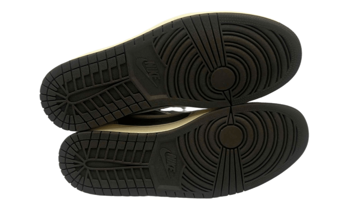 Premium Low-Top Fashion Essential