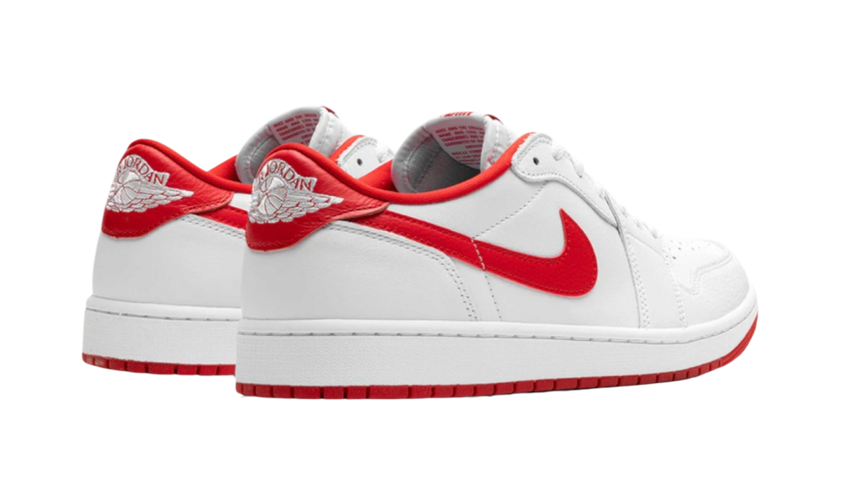 Premium Red Retro Low-Top Fashion Essential