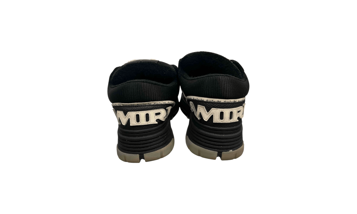 Premium Black Fashion Essential