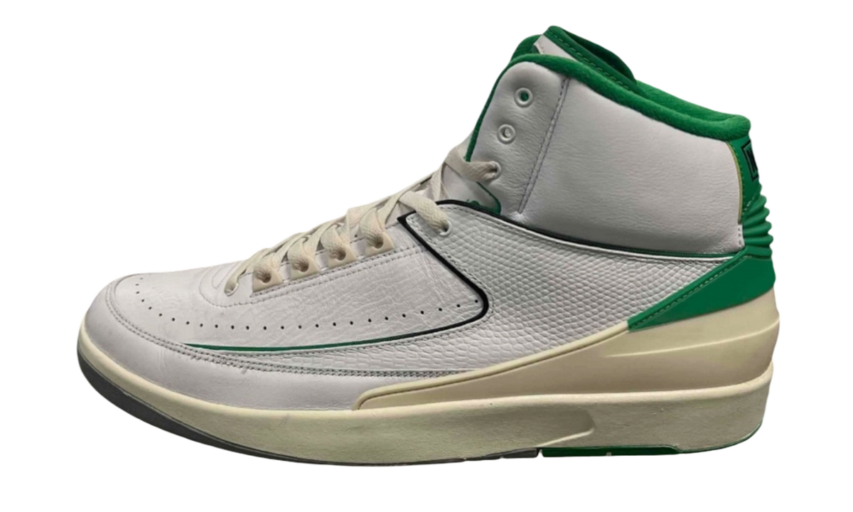 Premium Green Retro Fashion Essential
