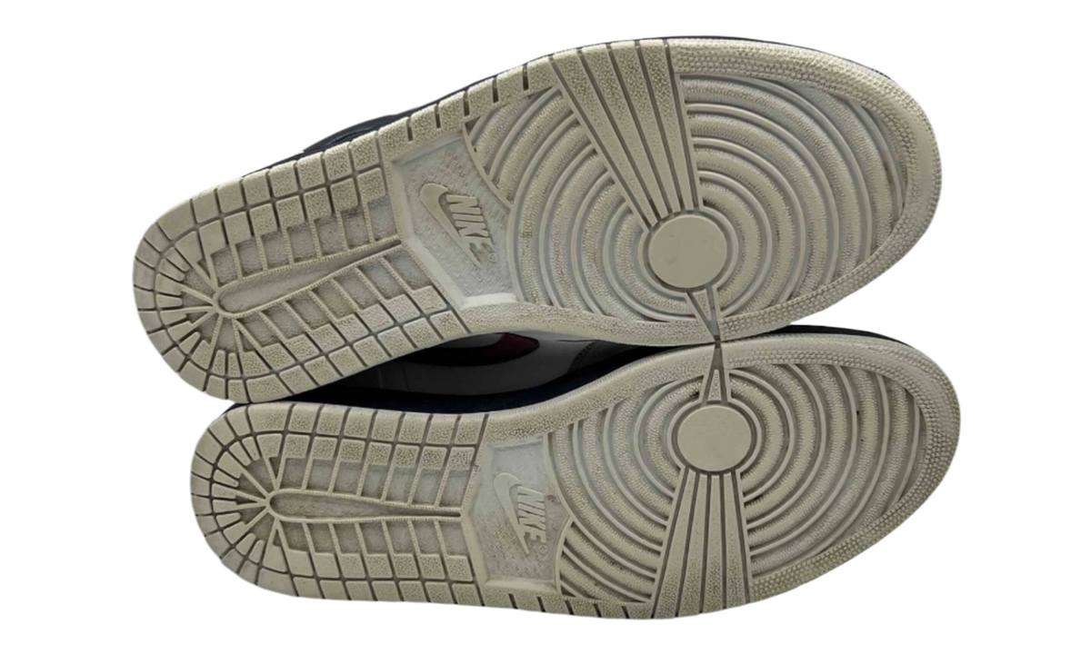 Premium Retro Fashion Essential