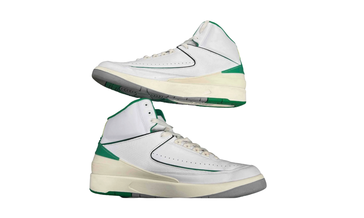 Premium Green Retro Fashion Essential