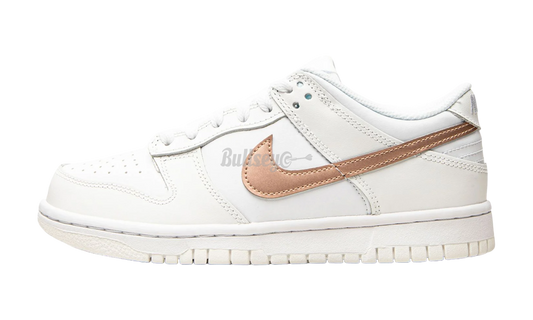 Premium White Pink Low-Top Fashion Essential