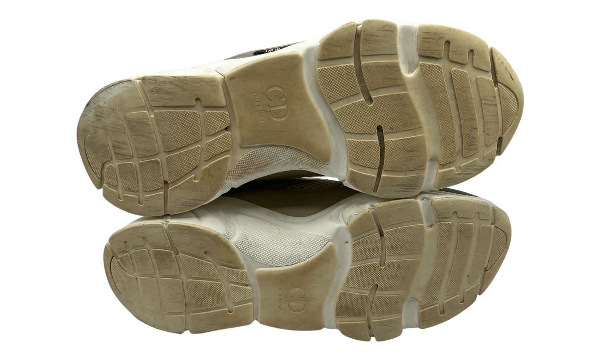 Premium White Cream Silver Fashion Essential