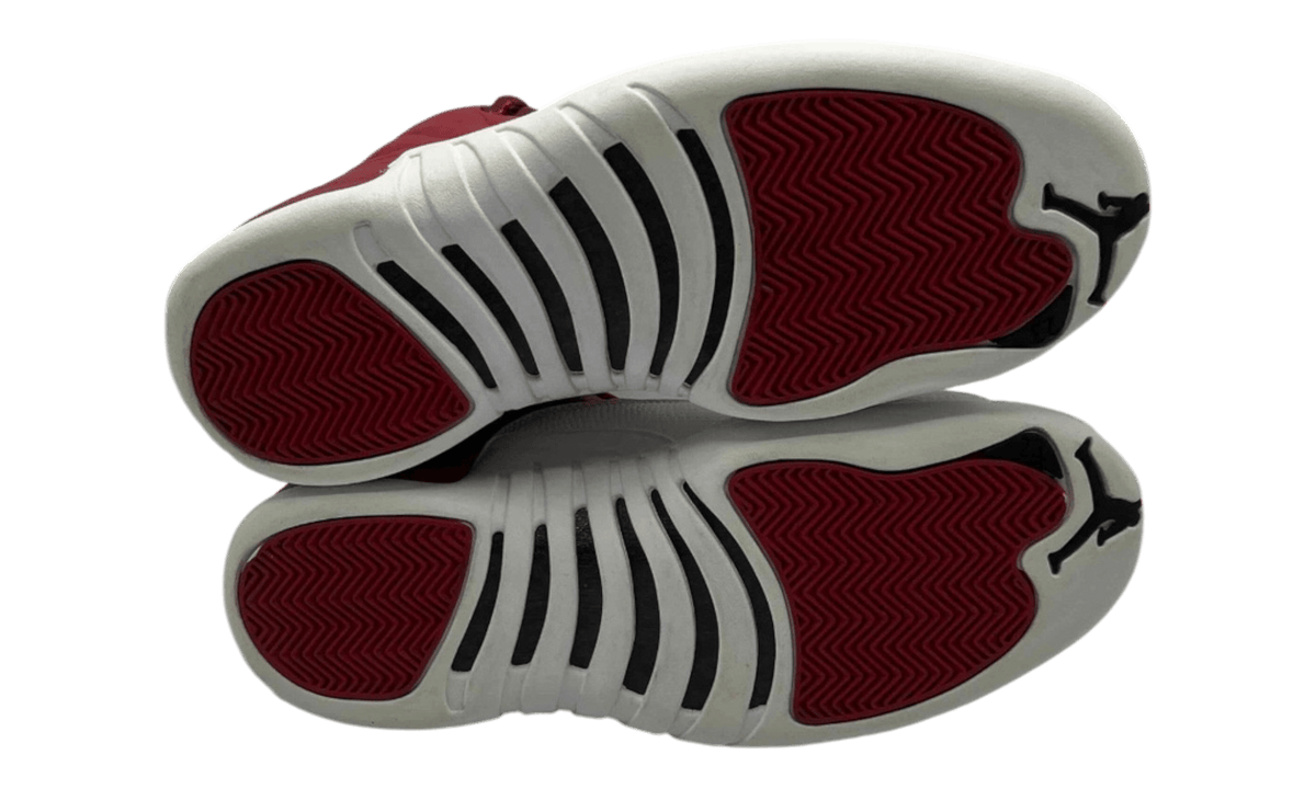 Premium Red Retro Fashion Essential