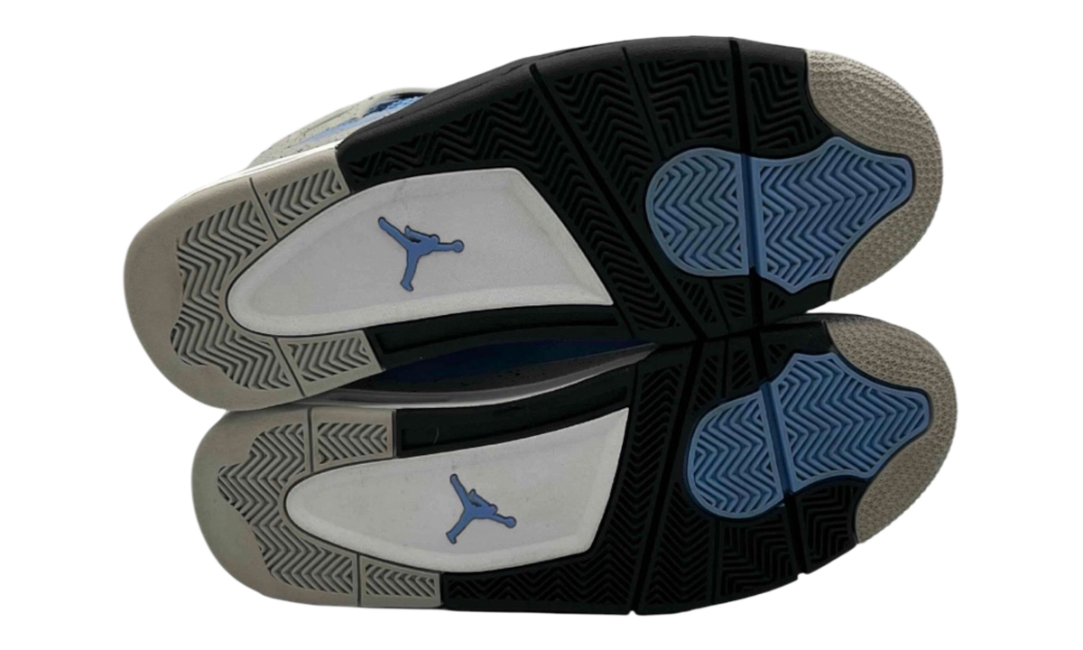 Premium Blue Retro Fashion Essential