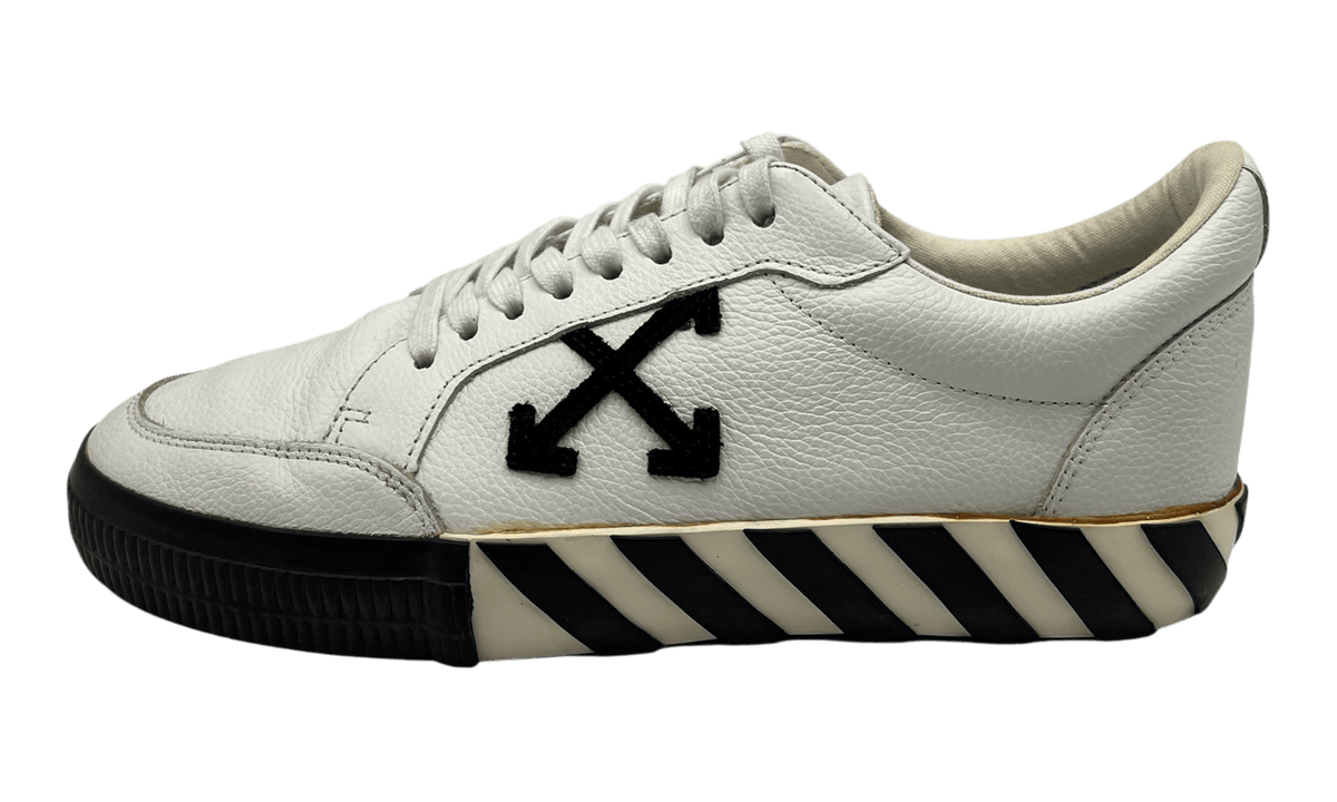 Premium White Low-Top Fashion Essential