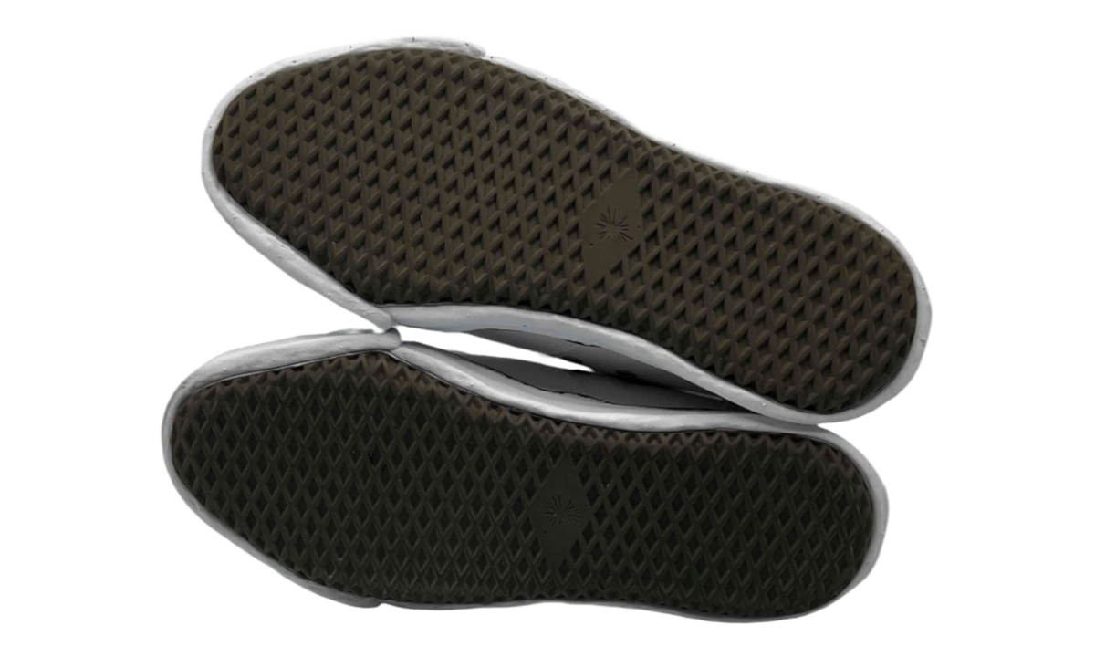 Premium White Low-Top Fashion Essential