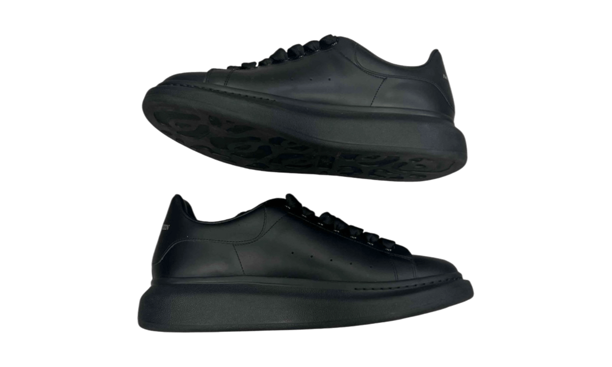 Premium Black Oversized Sneakers