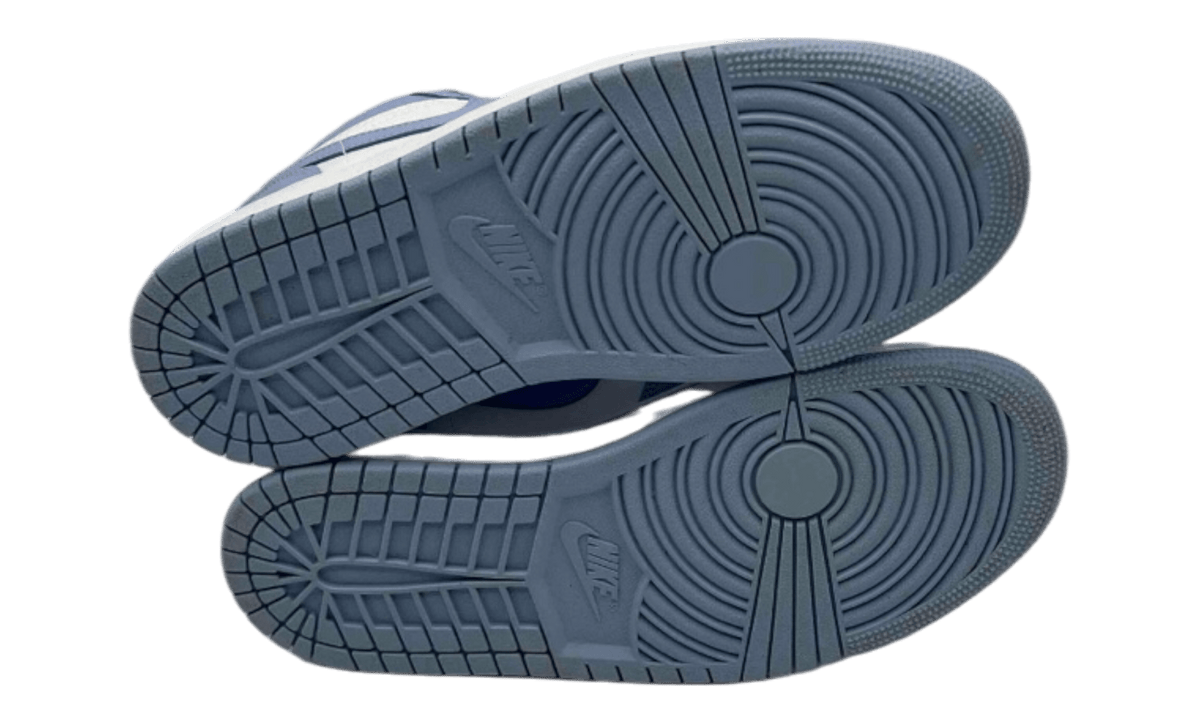 Premium White Low-Top Fashion Essential