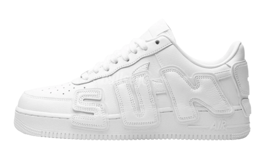 Premium White Low-Top Fashion Essential