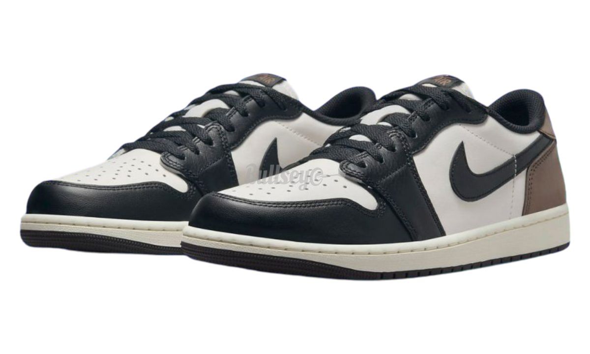 Premium Retro Low-Top Fashion Essential