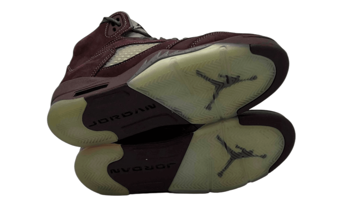Premium Burgundy Retro Fashion Essential