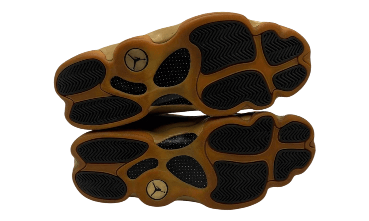Premium Retro Fashion Essential
