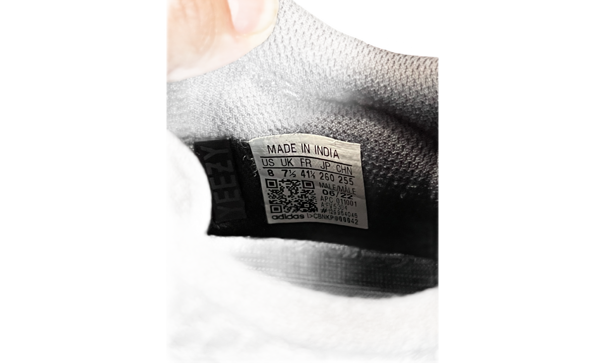 Premium Black Fashion Essential