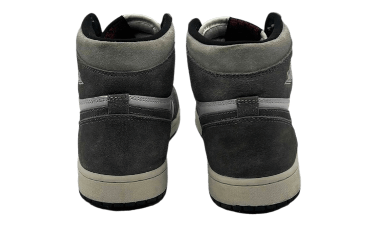 Premium Black Retro Fashion Essential