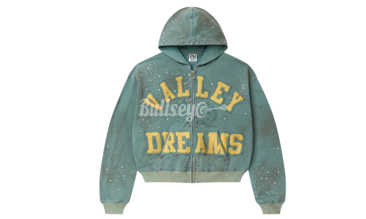 Premium Fashion Essential