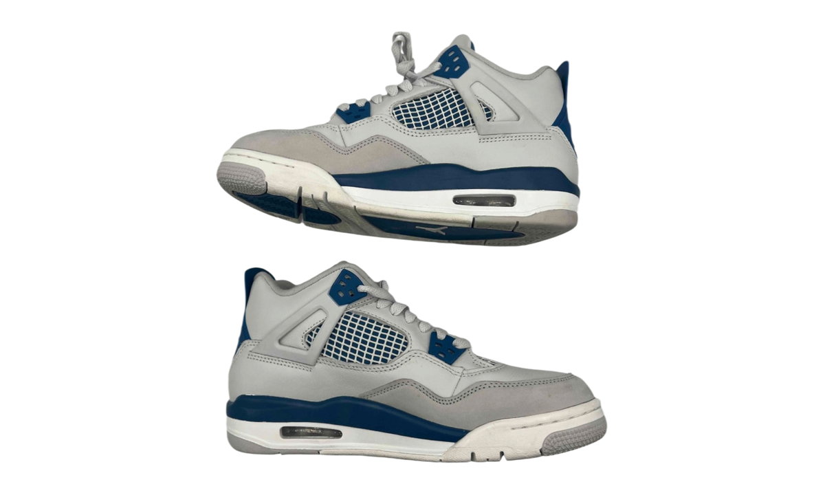 Premium Blue Retro Fashion Essential