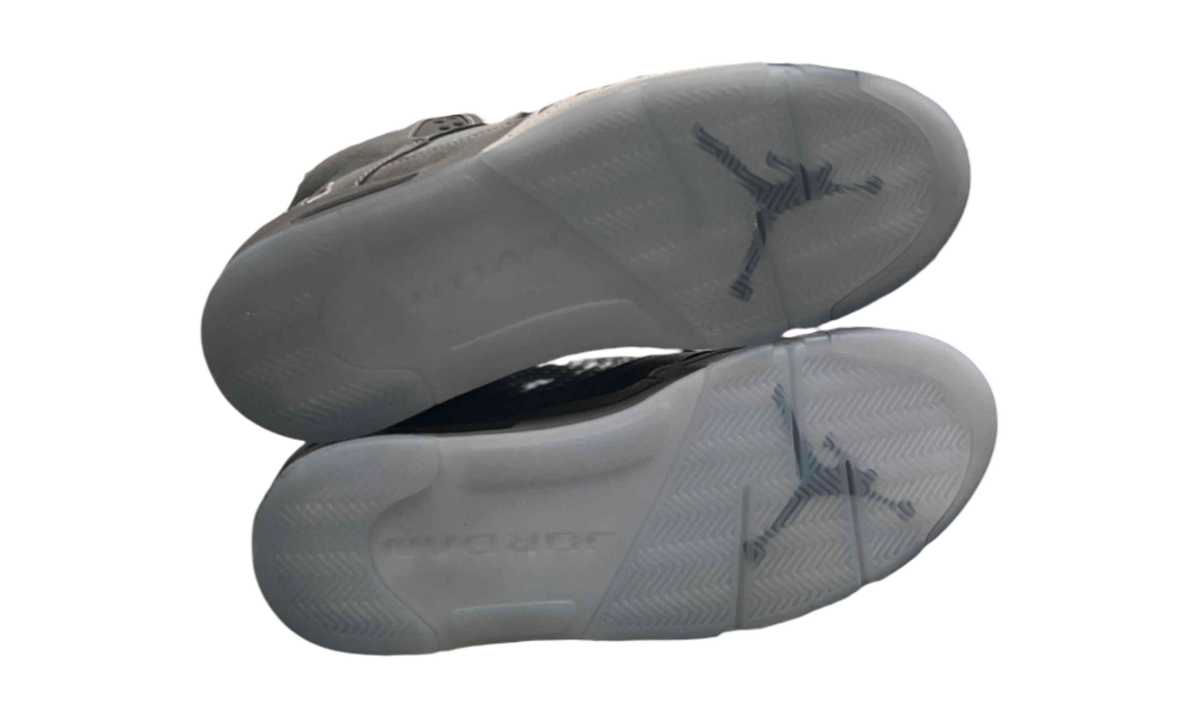 Premium Grey Retro Fashion Essential