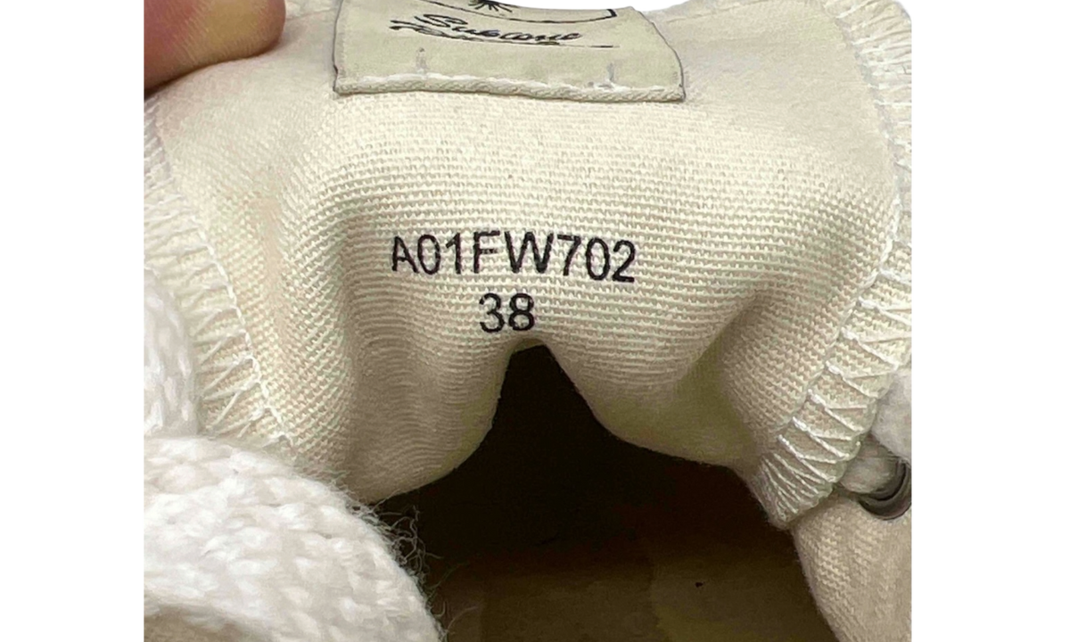 Premium Low-Top Fashion Essential