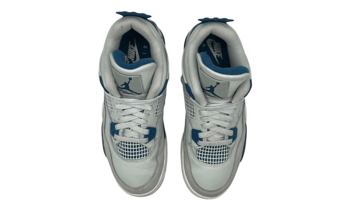 Premium Blue Retro Fashion Essential