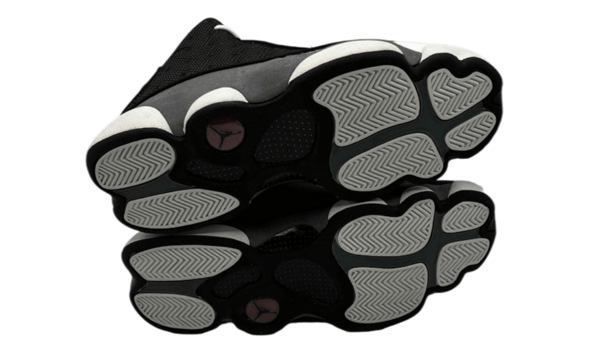 Premium Black Retro Fashion Essential