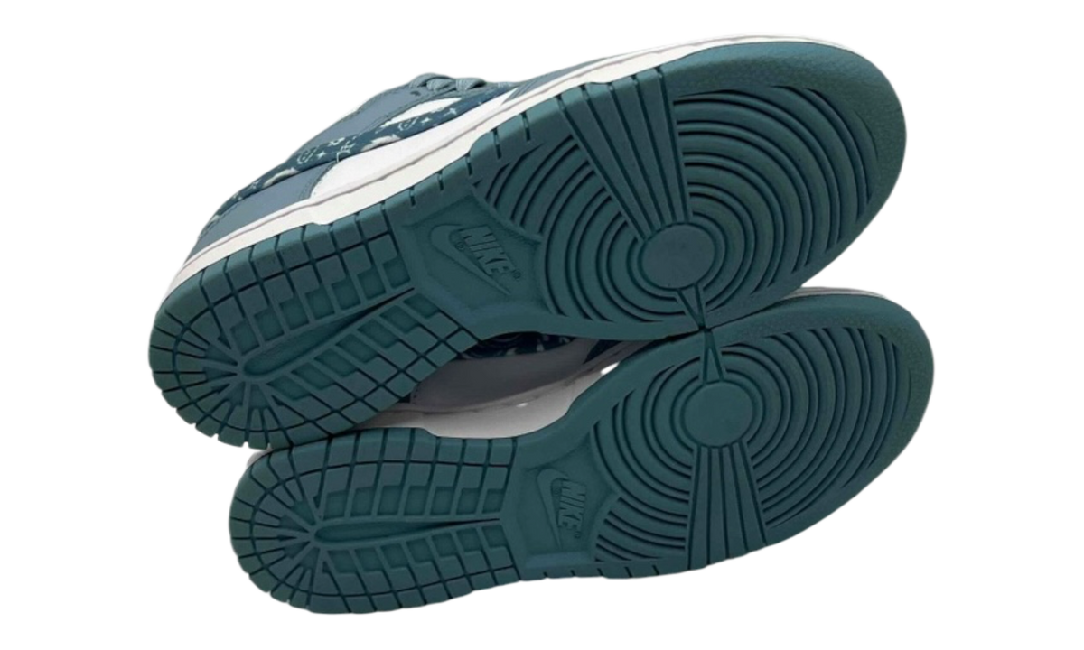 Premium Blue Low-Top Fashion Essential