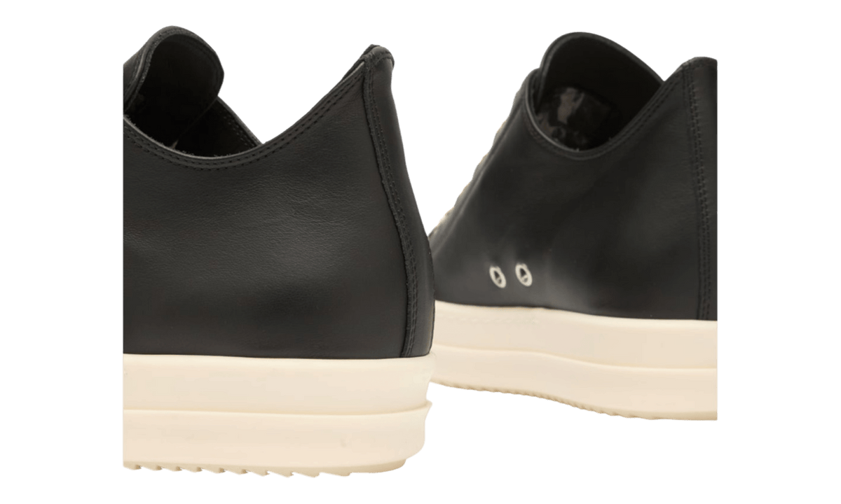 Premium Black Low-Top Fashion Essential