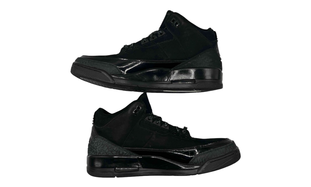Premium Black Retro Fashion Essential