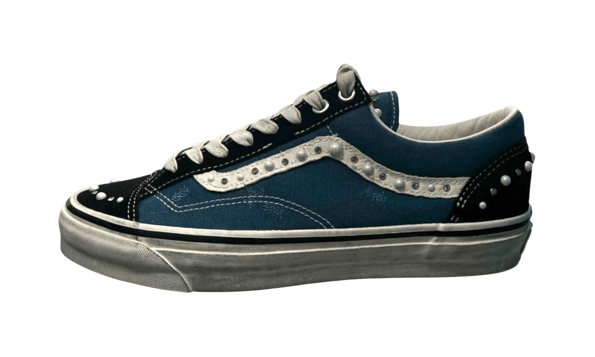 Premium Blue Navy Fashion Essential