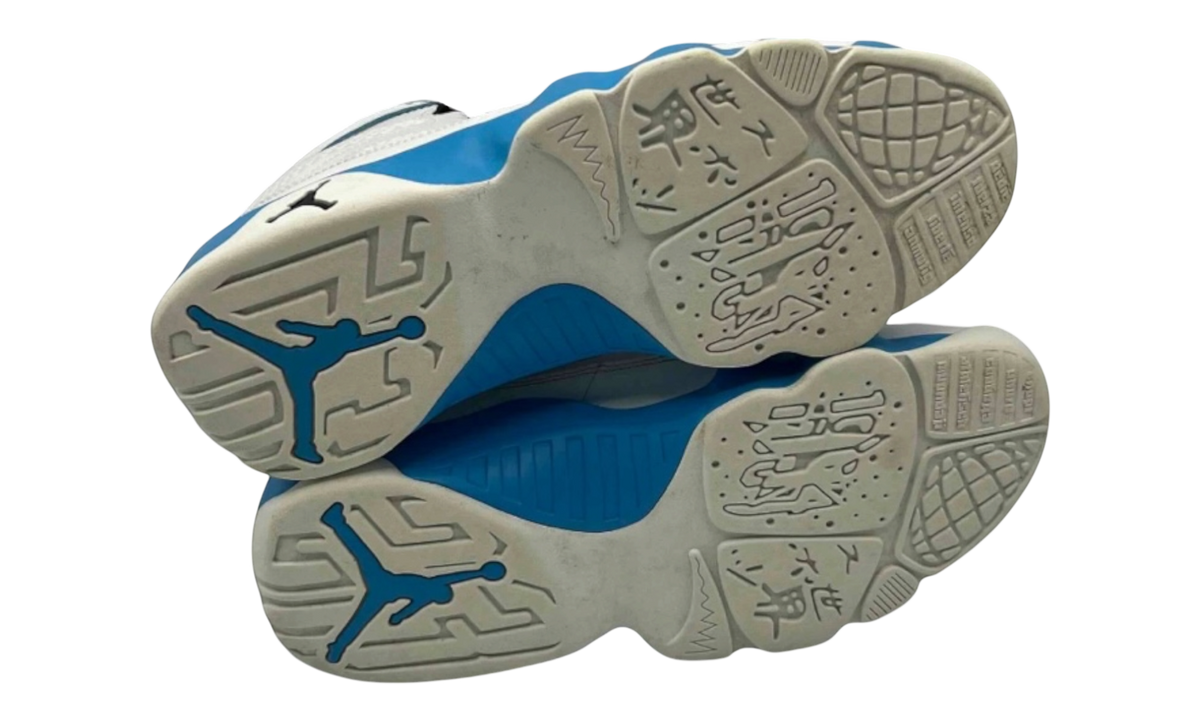 Premium Blue Retro Fashion Essential