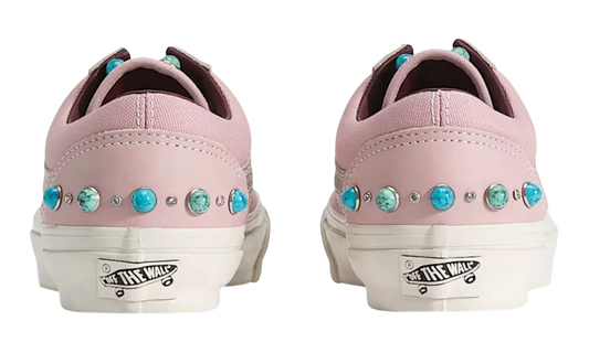 Premium Pink Fashion Essential