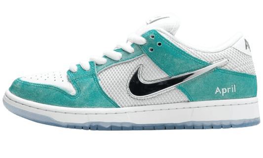 Premium Low-Top Fashion Essential