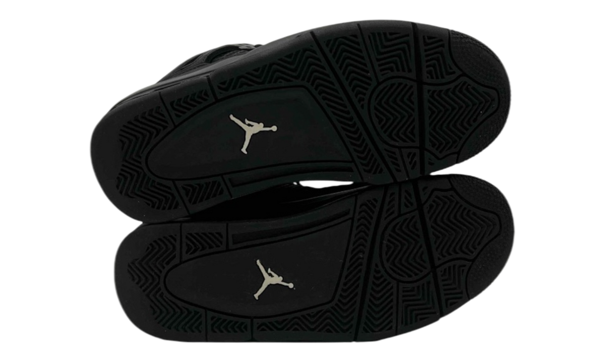 Premium Black Retro Fashion Essential